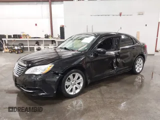 2014 Chrysler 200 Touring with VIN 1C3CCBBB3EN198117, listed as a IAAI auction lot 41999090 with 144,257 mi miles. Bid and sale history available at carsss.com. Image 20.