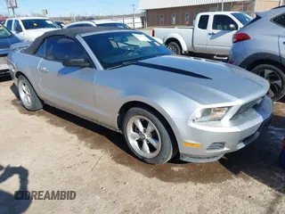 2010 Ford Mustang V6 with VIN 1ZVBP8EN9A5122431, listed as a IAAI auction lot 41802456 with 150,524 mi miles and . Bid and sale history available at carsss.com. Image 1.