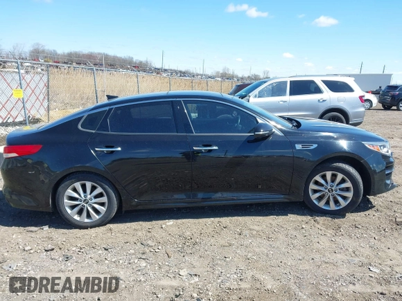 2018 Kia Optima EX with VIN 5XXGU4L38JG187309, listed as a IAAI auction lot 42017183 with 82,426 mi miles and . Bid and sale history available at carsss.com. Image 13.