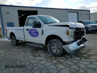 2018 Ford F-250 XL с VIN 1FTBF2A64JEB57475, выставлен на аукционе Copart как лот 45282165 с пробегом 120 022 миль миль и Списание • Salvage title. История ставок и продаж доступна на DreamBid. Изображение 11.