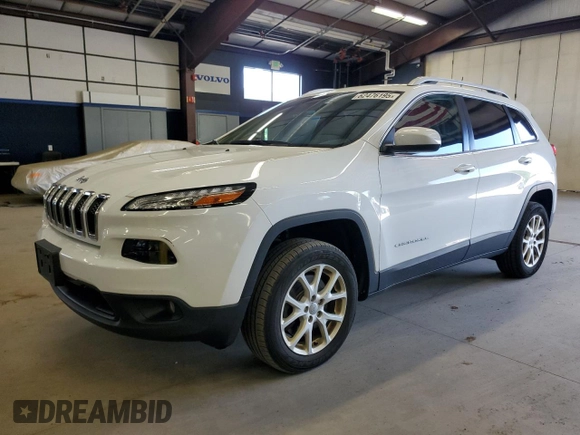 2017 Jeep Cherokee Latitude with VIN 1C4PJLCB9HW667975, listed as a Copart auction lot 62476195 with 189,332 mi miles and Clean title. Bid and sale history available at DreamBid. Image 1.