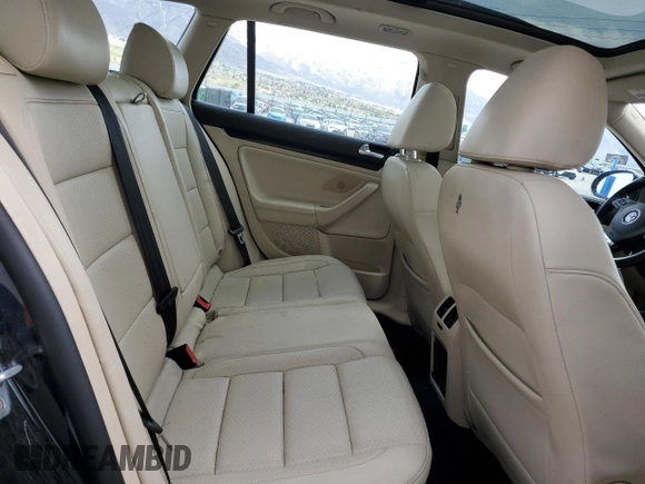 2012 Volkswagen Jetta SportWagen TDI w/Sunroof with VIN 3VWPL7AJ3CM701989, listed as a Copart auction lot 52389245 with 183,656 mi miles and Clean Title. Bid and sale history available at carsss.com. Image 11.