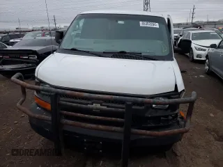 2014 Chevrolet Express Cargo Van with VIN 1GCWGFBA5E1130260, listed as a Copart auction lot 85303264 with 181,622 mi miles and Salvage Title. Bid and sale history available at carsss.com. Image 5.