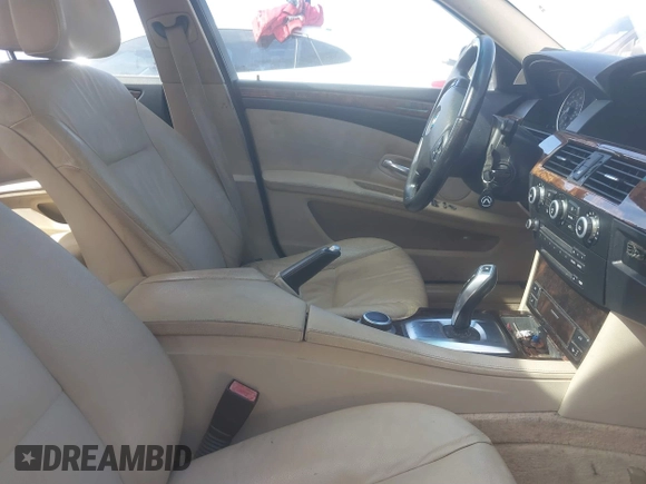 2008 BMW 5 Series 535i with VIN WBANW13518CZ80301, listed as a IAAI auction lot 41609398 with 235,554 mi miles and . Bid and sale history available at carsss.com. Image 5.