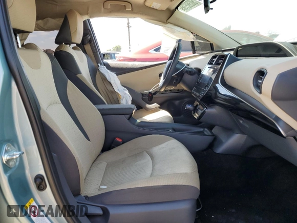 2016 Toyota Prius Two with VIN JTDKBRFU4G3006135, listed as a Copart auction lot 50392785 with 131,954 mi miles and Salvage Title. Bid and sale history available at DreamBid. Image 7.