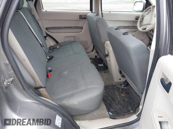 2011 Ford Escape XLS with VIN 1FMCU9C73BKC51595, listed as a IAAI auction lot 42266748 with 204,043 mi miles and . Bid and sale history available at DreamBid. Image 8.