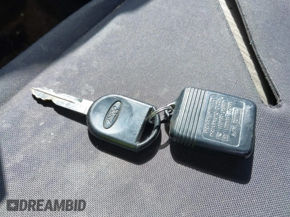 2009 Ford F-150 XL with VIN 1FTPX14V19FA79632, listed as a IAAI auction lot 41837623 with 202,023 mi miles and . Bid and sale history available at DreamBid. Image 11.