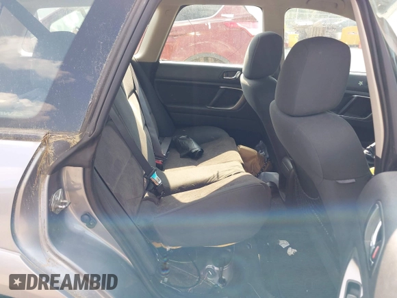 2008 Subaru Outback i с VIN 4S4BP61C487312692, выставлен на аукционе IAAI как лот 42432406 с пробегом 226 040 миль миль и . История ставок и продаж доступна на DreamBid. Изображение 8.