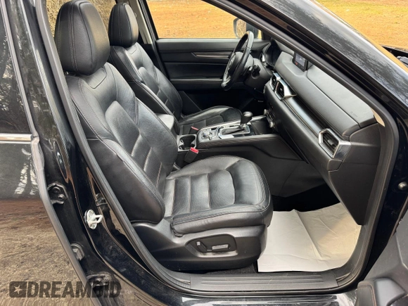 2020 Mazda CX-5 Grand Touring with VIN JM3KFADM8L0785373, listed as a Copart auction lot 50829175 with 135,736 mi miles and Clean Title. Bid and sale history available at DreamBid. Image 5.