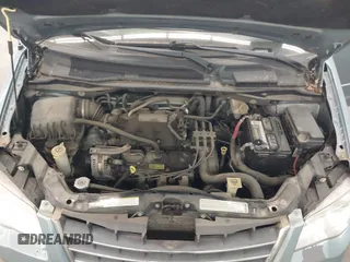 2010 Chrysler Town & Country LX with VIN 2A4RR4DE1AR285996, listed as a IAAI auction lot 42236641 with 165,772 mi miles and . Bid and sale history available at DreamBid. Image 10.