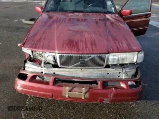 1996 Volvo 960 z VIN YV1KS9603T1085942, wystawiony jako Copart lot #81546584 z przebiegiem 149 865 mil mil oraz Szkody całkowita. Historia ofert i sprzedaży dostępna na DreamBid. Obrazek 11.