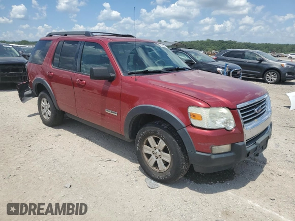 2007 Ford Explorer XLT с VIN 1FMEU63E07UA88406, выставлен на аукционе Copart как лот 63583885 с пробегом 247 919 миль миль и Списание • Salvage title. История ставок и продаж доступна на DreamBid. Изображение 4.