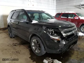 2015 Ford Explorer XLT with VIN 1FM5K8D80FGA26267, listed as a Copart auction lot 45785945 with 122,808 mi miles and Clean Title. Bid and sale history available at carsss.com. Image 4.