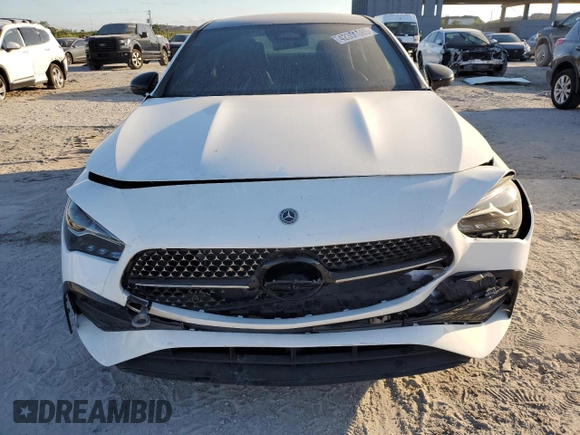 2025 Mercedes-Benz CLA 250 z VIN W1K5J4GB1SN506451, wystawiony jako Copart lot #42351085 z przebiegiem 4 240 mil mil oraz Szkoda całkowita • Salvage title. Historia ofert i sprzedaży dostępna na DreamBid. Obrazek 5.