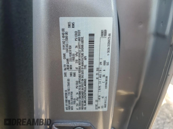 2019 Lincoln MKC Reserve with VIN 5LMCJ3C97KUL46993, listed as a Copart auction lot 55403035 with 42,638 mi miles and Salvage title. Bid and sale history available at DreamBid. Image 13.