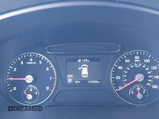 2019 Kia Sorento LX with VIN 5XYPGDA3XKG436510, listed as a IAAI auction lot 41010237 with 123,368 mi miles and . Bid and sale history available at carsss.com. Image 7.