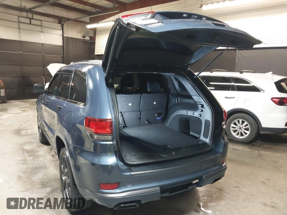 2020 Jeep Grand Cherokee Limited with VIN 1C4RJFBG8LC302740, listed as a IAAI auction lot 42032242 with 46,553 mi miles and . Bid and sale history available at DreamBid. Image 3.