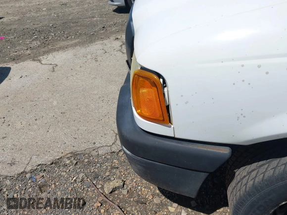 2005 Ford Ranger XL with VIN 1FTYR14U85PB08991, listed as a IAAI auction lot 41970746 with 361,978 mi miles. Bid and sale history available at carsss.com. Image 12.
