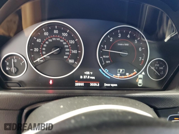 2018 BMW 4 Series 430i with VIN WBA4W3C52JAE64850, listed as a Copart auction lot 82846754 with 28,995 mi miles and Salvage Title. Bid and sale history available at DreamBid. Image 9.