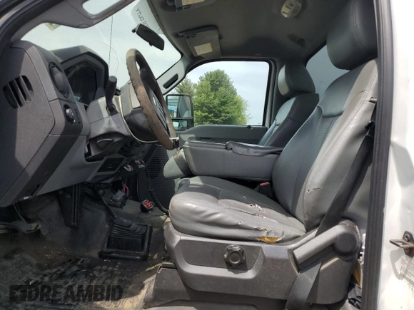 2014 Ford F-250 XL with VIN 1FTBF2B6XEEA82088, listed as a Copart auction lot 54400545 with Not provided miles and Clean title. Bid and sale history available at DreamBid. Image 7.