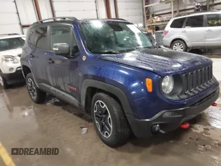 2017 Jeep Renegade Deserthawk z VIN ZACCJBCB1HPE50281, wystawiony jako IAAI lot #41252056 z przebiegiem 85 082 mil mil oraz . Historia ofert i sprzedaży dostępna na DreamBid. Obrazek 1.