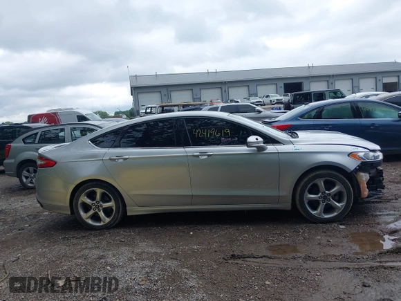 2016 Ford Fusion SE with VIN 3FA6P0H99GR269400, listed as a IAAI auction lot 42419619 with 165,719 mi miles and . Bid and sale history available at DreamBid. Image 14.