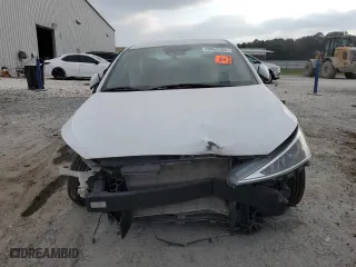 2020 Hyundai Elantra SE with VIN 5NPD74LF3LH588813, listed as a Copart auction lot 78063584 with 61,770 mi miles and Clean Title. Bid and sale history available at carsss.com. Image 5.