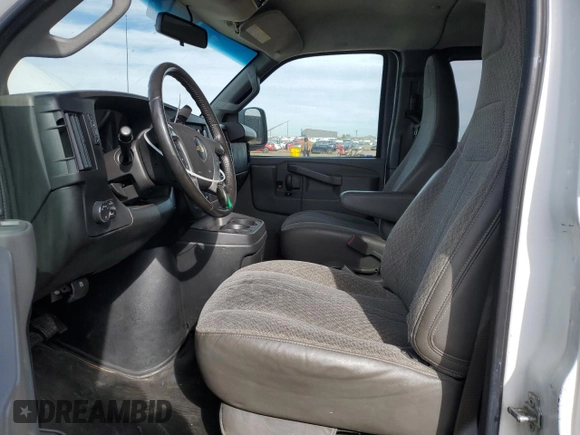 2016 Chevrolet Express Passenger LS с VIN 1GAZGNFF6G1202060, выставлен на аукционе Copart как лот 78604984 с пробегом 314 113 миль миль и Чистый • Clean title. История ставок и продаж доступна на DreamBid. Изображение 7.