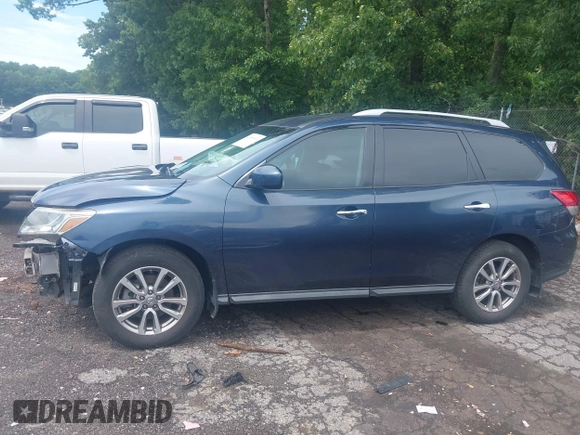 2015 Nissan Pathfinder S with VIN 5N1AR2MN1FC718882, listed as a IAAI auction lot 42545874 with 157,198 mi miles and . Bid and sale history available at DreamBid. Image 15.