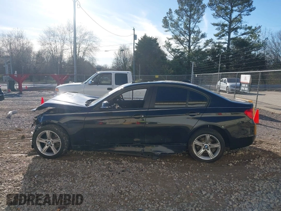 2013 BMW 3 Series 328i xDrive with VIN WBA3B5C54DP539145, listed as a IAAI auction lot 41744757 with 116,151 mi miles and . Bid and sale history available at DreamBid. Image 15.
