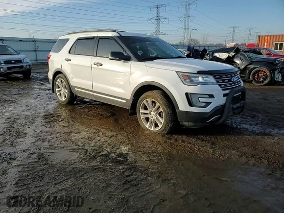 2016 Ford Explorer XLT with VIN 1FM5K8D80GGC95256, listed as a Copart auction lot 44363225 with 105,502 mi miles and Salvage Title. Bid and sale history available at carsss.com. Image 12.