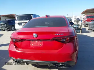 2018 Alfa Romeo Giulia with VIN ZARFAEBN8J7567620, listed as a IAAI auction lot 41738301 with 80,194 mi miles. Bid and sale history available at carsss.com. Image 16.