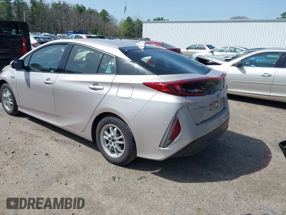 2018 Toyota Prius Plus with VIN JTDKARFP5J3091877, listed as a IAAI auction lot 42129355 with 48,736 mi miles and . Bid and sale history available at DreamBid. Image 3.