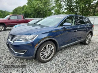 2017 Lincoln MKX Reserve with VIN 2LMPJ8LR2HBL19737, listed as a Copart auction lot 62390185 with 123,338 mi miles and Salvage title. Bid and sale history available at DreamBid. Image 1.