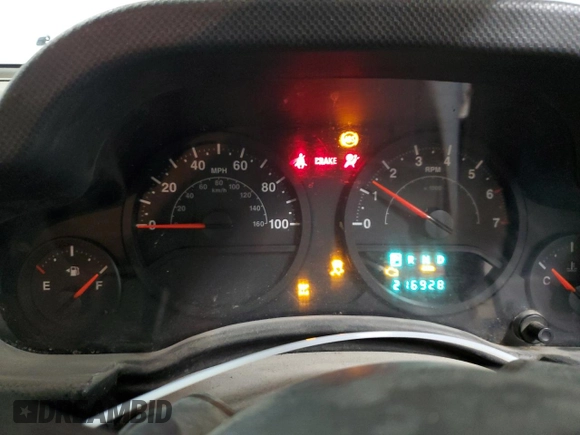 2008 Jeep Wrangler X с VIN 1J4FZ24138L526514, выставлен на аукционе Copart как лот 72569194 с пробегом 216 928 миль миль и Списание • Salvage title. История ставок и продаж доступна на DreamBid. Изображение 9.