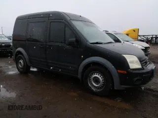 2010 Ford Transit Connect XLT z VIN NM0KS9BN5AT032732, wystawiony jako Copart lot #53851165 z przebiegiem 229 512 mil mil oraz Szkoda całkowita • Salvage title. Historia ofert i sprzedaży dostępna na DreamBid. Obrazek 4.