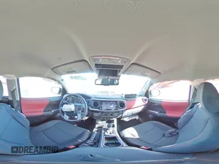2020 Toyota Tacoma SR5 z VIN 3TMAZ5CN8LM126431, wystawiony jako Copart lot #56073545 z przebiegiem 27 612 mil mil oraz Szkoda całkowita • Salvage title. Historia ofert i sprzedaży dostępna na DreamBid. Obrazek 15.