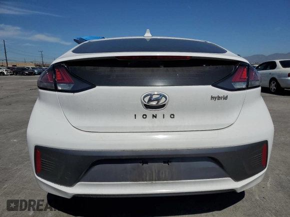 2020 Hyundai Ioniq SEL с VIN KMHC85LC6LU194647, выставлен на аукционе Copart как лот 87038704 с пробегом 76 655 миль миль и Списание • Salvage title. История ставок и продаж доступна на DreamBid. Изображение 6.