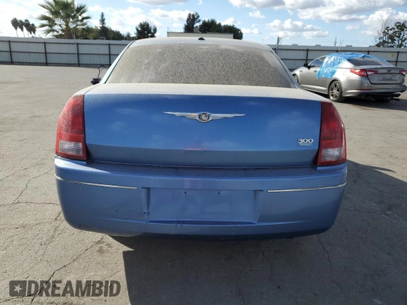 2007 Chrysler 300 Signature with VIN 2C3KA53G17H846188, listed as a Copart auction lot 78549034 with 121,198 mi miles and Clean Title. Bid and sale history available at carsss.com. Image 6.