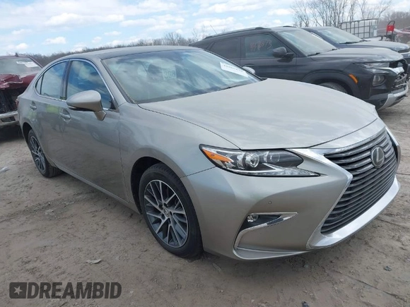 2018 Lexus ES with VIN 58ABK1GG4JU087587, listed as a IAAI auction lot 41869620 with 41,792 mi miles. Bid and sale history available at carsss.com. Image 1.
