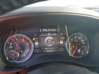 2021 Ram 2500 Big Horn z VIN 3C6UR5DL2MG643385, wystawiony jako Copart lot #48522665 z przebiegiem 46 479 mil mil oraz Szkoda całkowita • Salvage title. Historia ofert i sprzedaży dostępna na DreamBid. Obrazek 9.