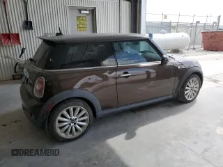 2010 MINI Hardtop S with VIN WMWMF7C51ATX45076, listed as a Copart auction lot 57240395 with 81,901 mi miles and Clean title. Bid and sale history available at DreamBid. Image 3.