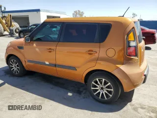 2011 Kia Soul + with VIN KNDJT2A23B7237826, listed as a Copart auction lot 52930195 with 229,219 mi miles and Clean Title. Bid and sale history available at carsss.com. Image 2.