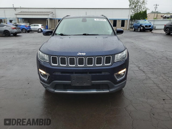 2019 Jeep Compass Limited with VIN 3C4NJCCB7KT730818, listed as a Copart auction lot 61362545 with 57,939 mi miles and Salvage title. Bid and sale history available at DreamBid. Image 5.