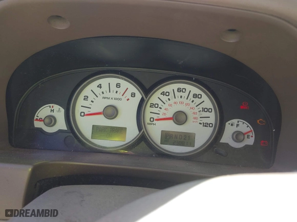 2005 Ford Escape Limited with VIN 1FMYU94135KC22117, listed as a IAAI auction lot 41441590 with 238,811 mi miles. Bid and sale history available at carsss.com. Image 7.