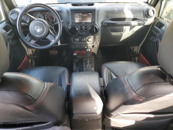2018 Jeep Wrangler JK Unlimited Rubicon with VIN 1C4BJWFG7JL832917, listed as a Copart auction lot 88866165 with 83,598 mi miles and Salvage Title. Bid and sale history available at carsss.com. Image 8.