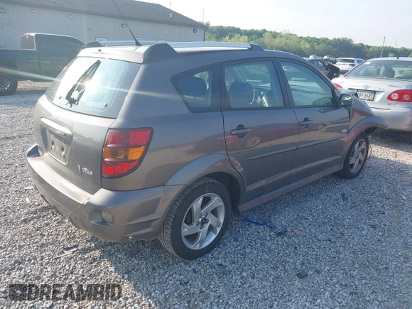 2008 Pontiac Vibe with VIN 5Y2SL65838Z424393, listed as a IAAI auction lot 39916746 with 1 mi miles. Bid and sale history available at carsss.com. Image 4.