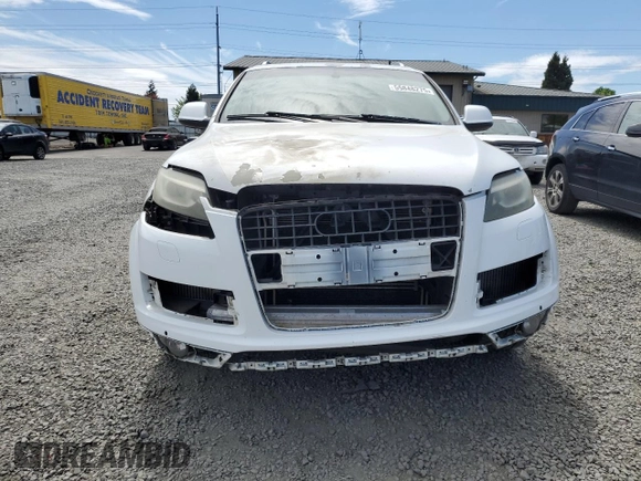 2011 Audi Q7 Premium Plus с VIN WA1LMAFEXBD004153, выставлен на аукционе Copart как лот 55848275 с пробегом 153 167 миль миль и Списание • Salvage title. История ставок и продаж доступна на DreamBid. Изображение 5.
