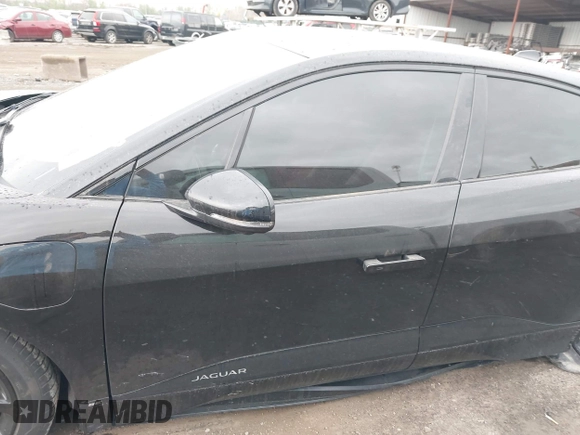 2020 Jaguar I-Pace SE with VIN SADHC2S14L1F80256, listed as a IAAI auction lot 42055674 with 48,694 mi miles and . Bid and sale history available at DreamBid. Image 14.