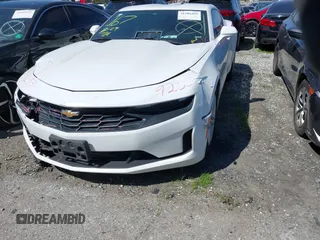 2019 Chevrolet Camaro 1LS with VIN 1G1FB1RX5K0130443, listed as a IAAI auction lot 41586492 with 122,538 mi miles and . Bid and sale history available at carsss.com. Image 13.